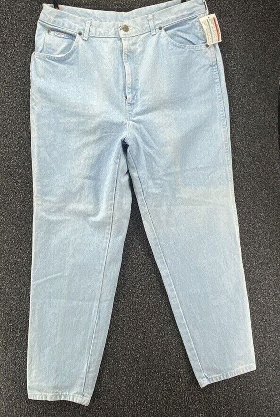 Vintage Chic Pegged Classic Jeans NWT Made in USA High Rise Lt Wash Denim 36x30